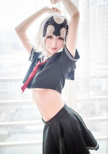亚洲制服丝袜日韩熟女中文_1080免费观看韩国