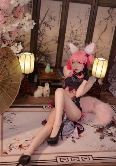 在线丨暗呦小u女国产精品_HD免费观看