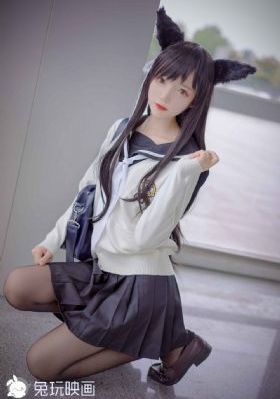 美女被吸乳网站_1080电影完整版