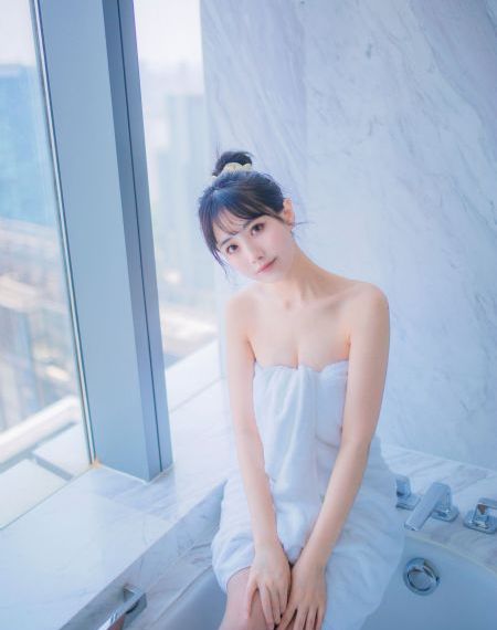 女友系列新婚娇妻小诗的背景资料_国产剧高清迅雷在线观看