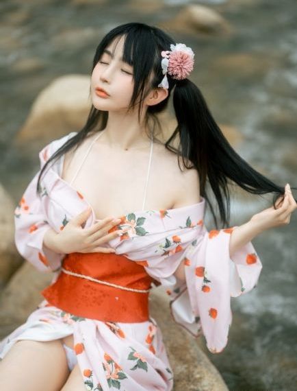 校园清纯美女_高清手机在线观看