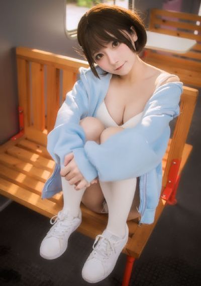 日本在线精品视频免费_720免费全集观看