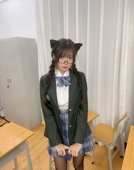 菠萝蜜蜜免费一区二区三区_BD英语免费电视剧